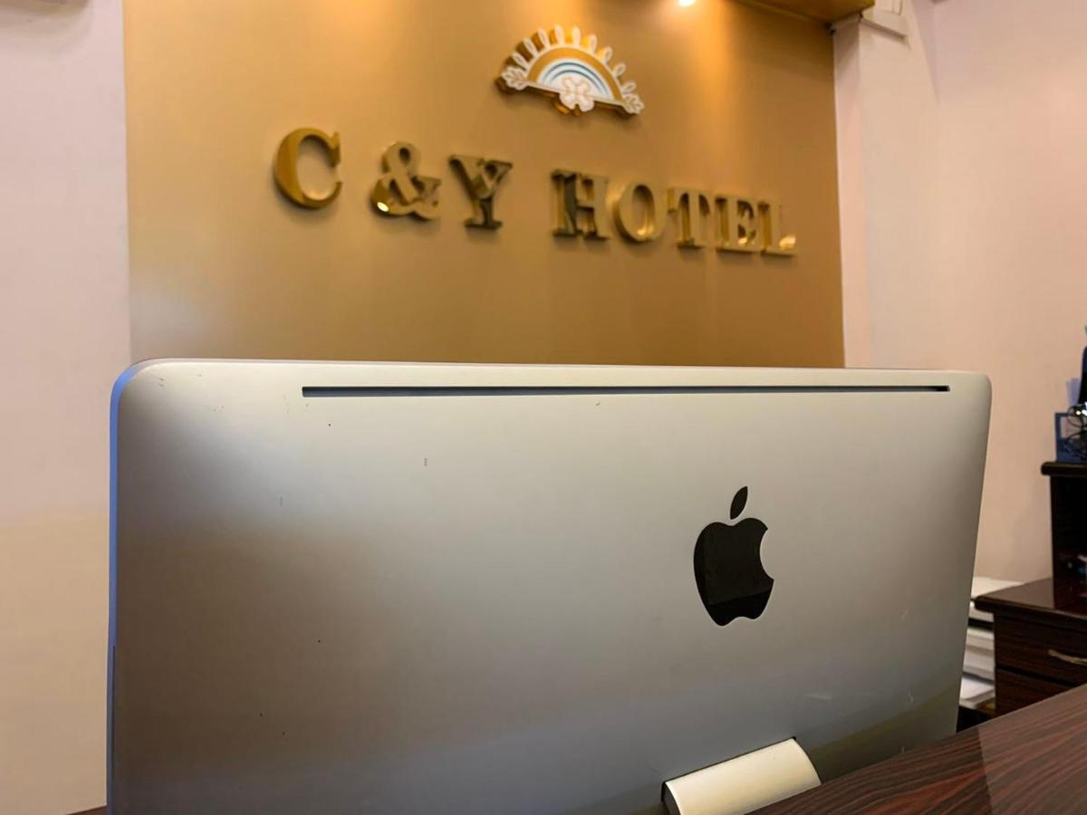 C & Y Hotel Rangoon Eksteriør billede